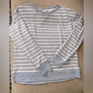 Gap Size Medium Crew Neck Sweater— Blue and White Stripes